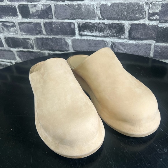 Jacquemus Bricciola suede mules - size 6 - Picture 3 of 12